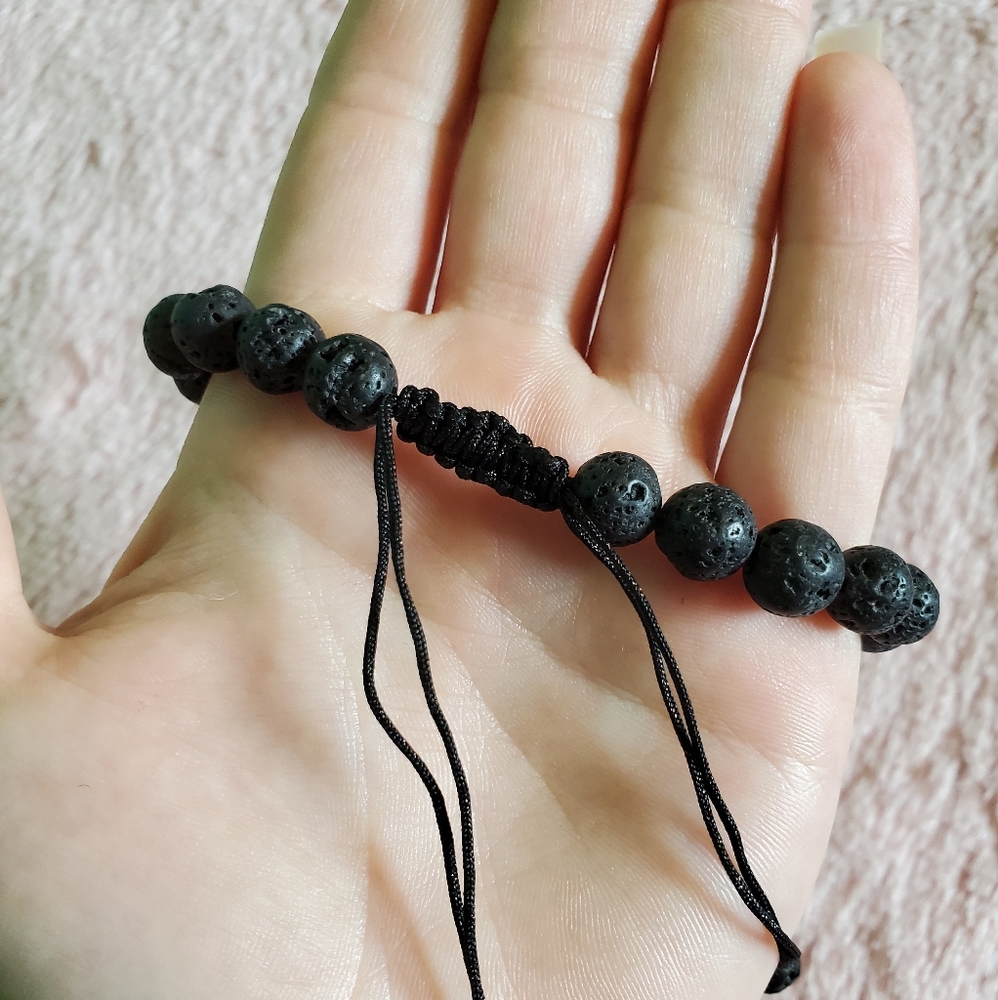 Essential Oil Diffuser Bracelet - Picture 3 of 3